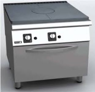 Plynový sporák s plochou deskou a plynovou troubou C-G911